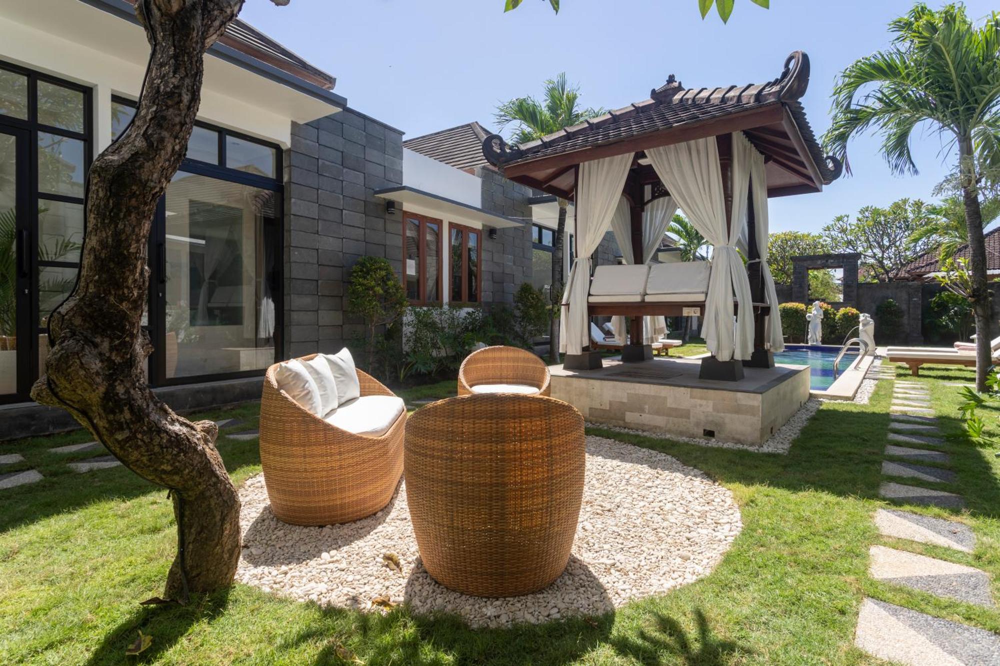 Designer Studio Emy Sanur 外观 照片